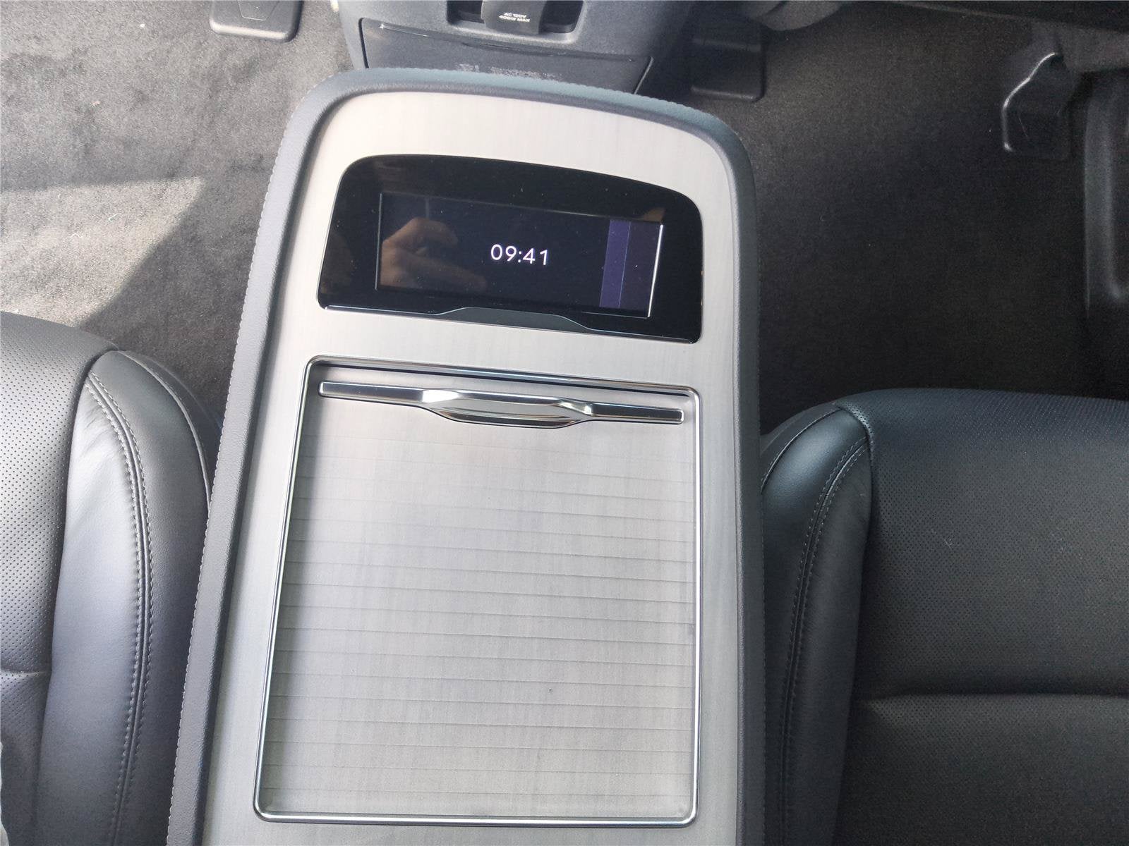 2027 Lincoln Navigator L