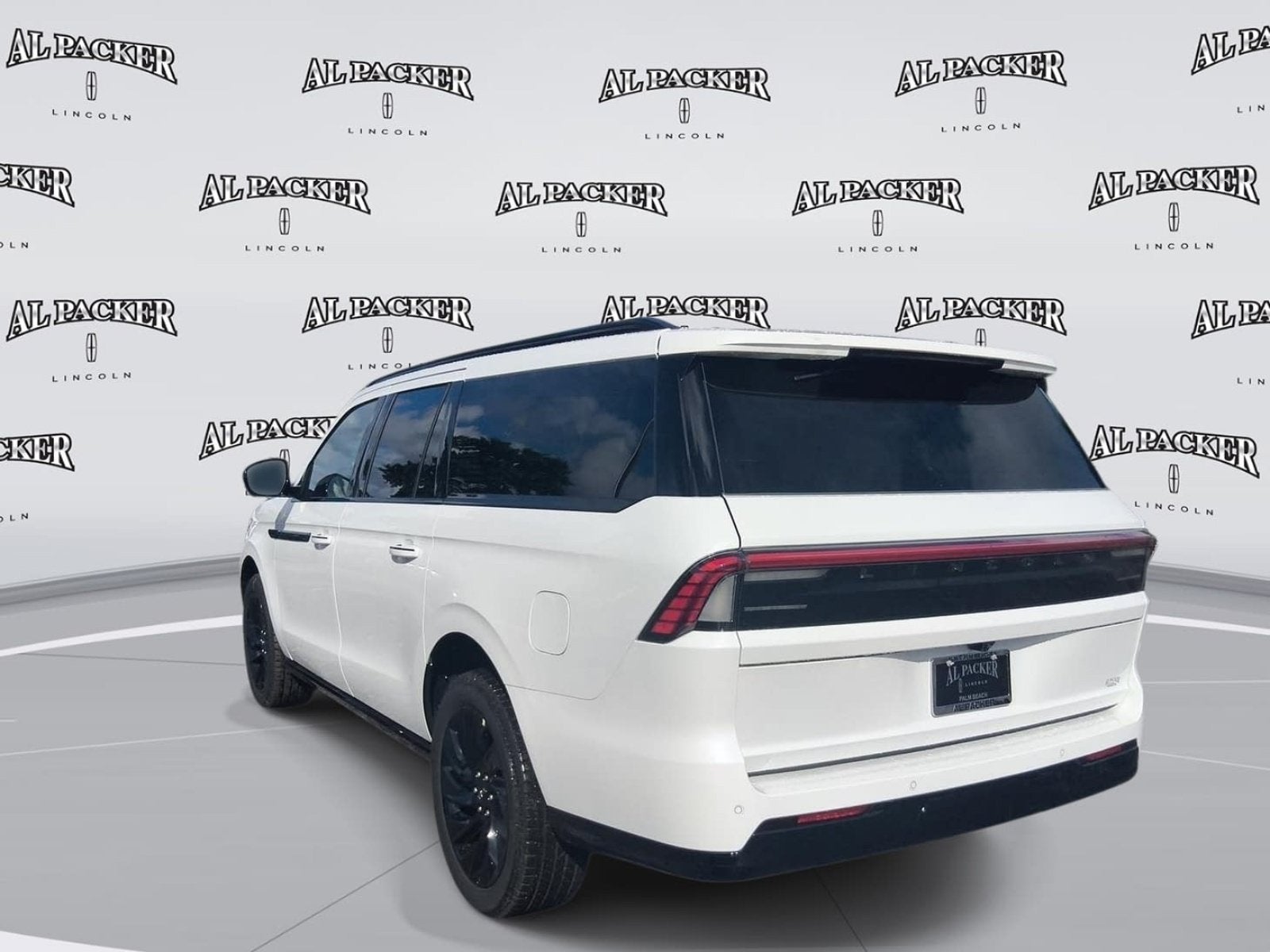 2027 Lincoln Navigator L