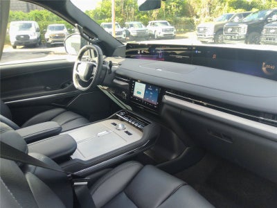 2027 Lincoln Navigator L