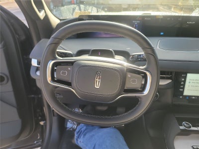 2027 Lincoln Navigator L