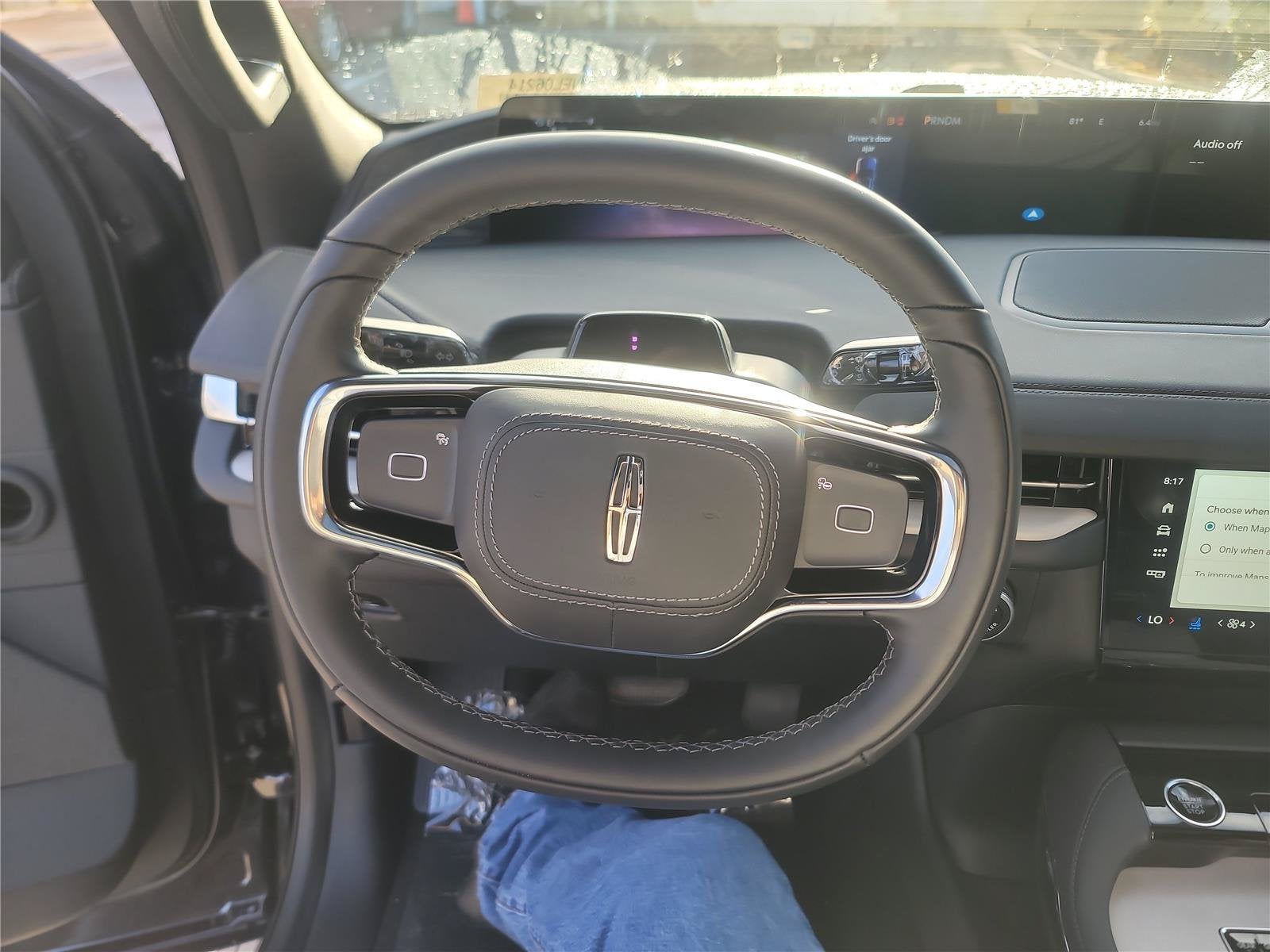 2027 Lincoln Navigator L