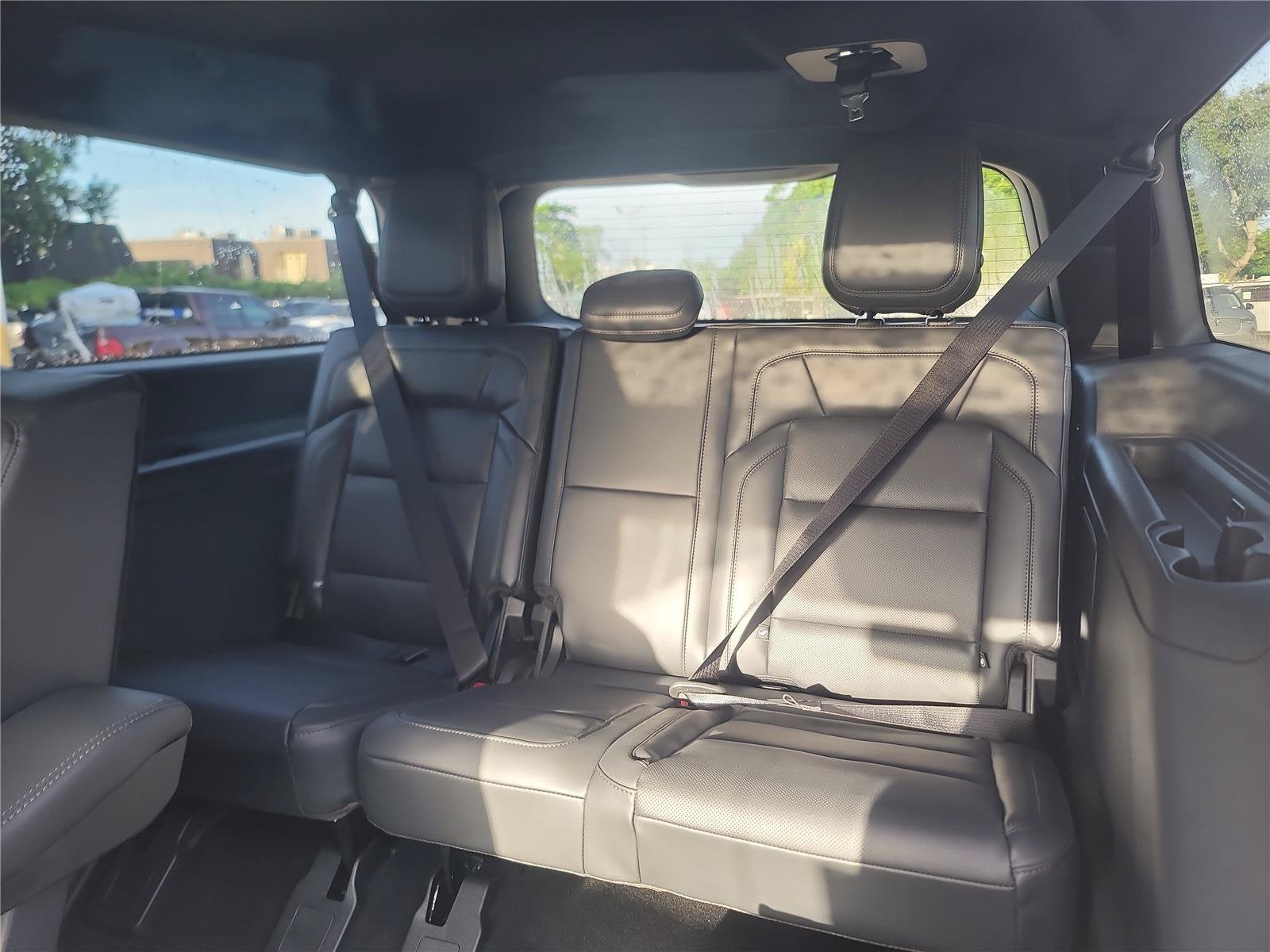 2027 Lincoln Navigator L