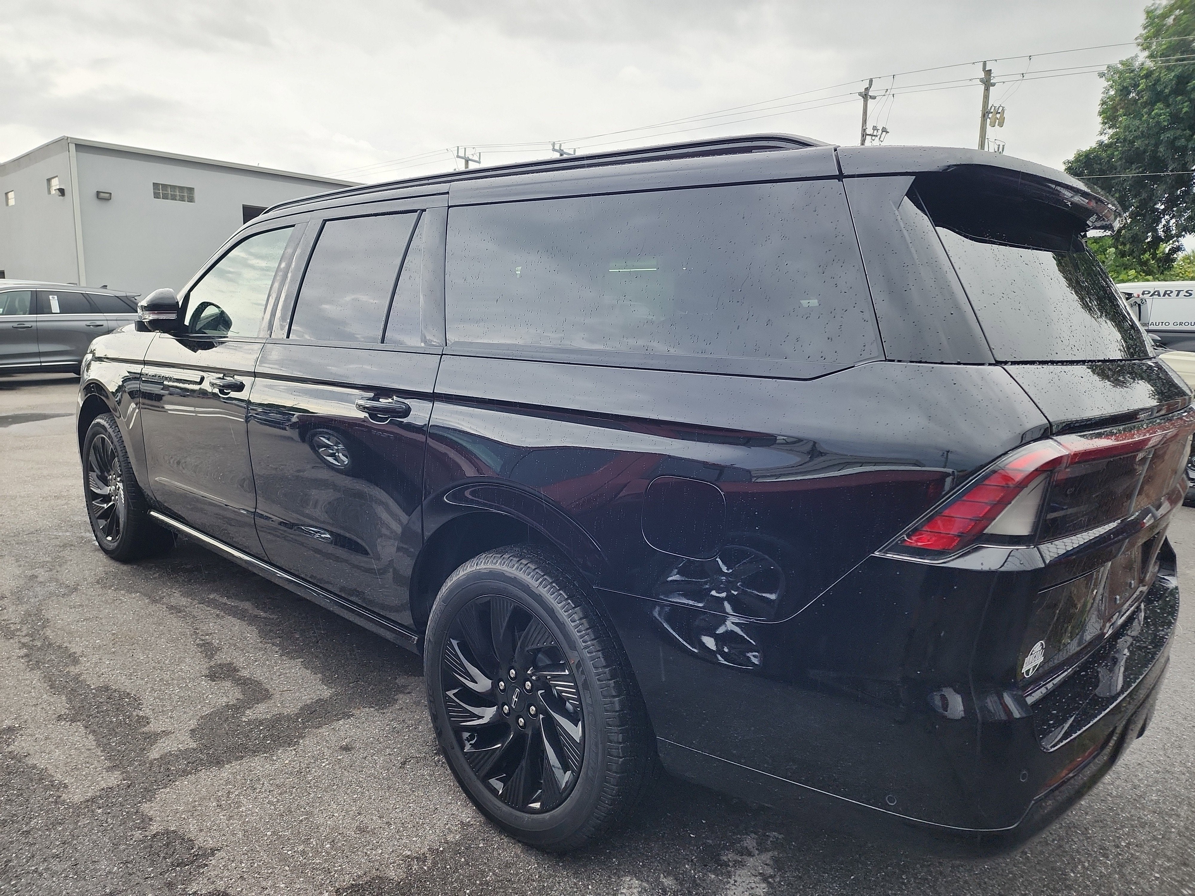 2025 Lincoln Navigator L Reserve