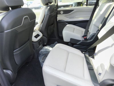 2026 Lincoln Navigator L