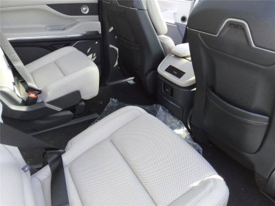 2026 Lincoln Navigator L