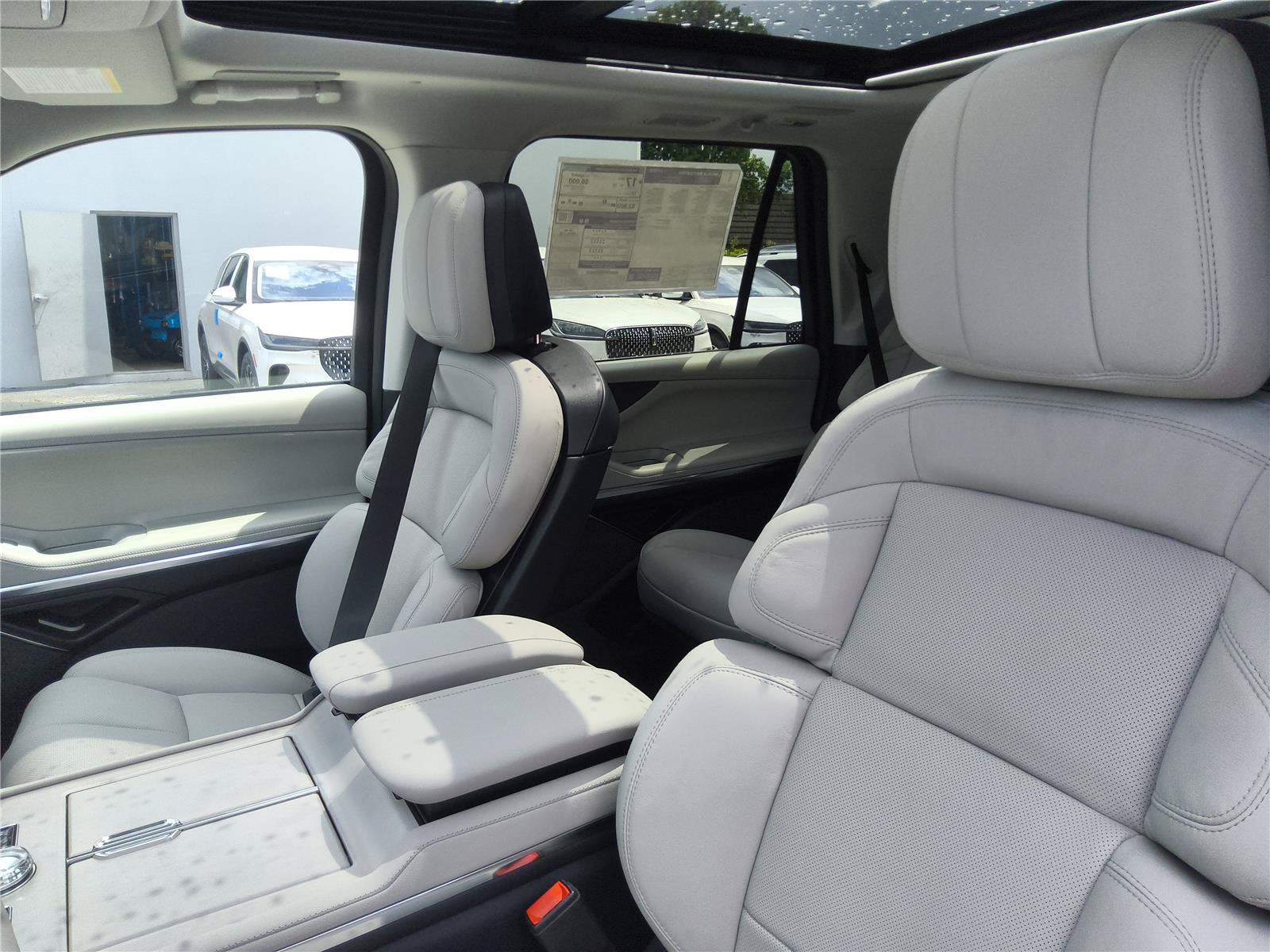 2026 Lincoln Navigator L