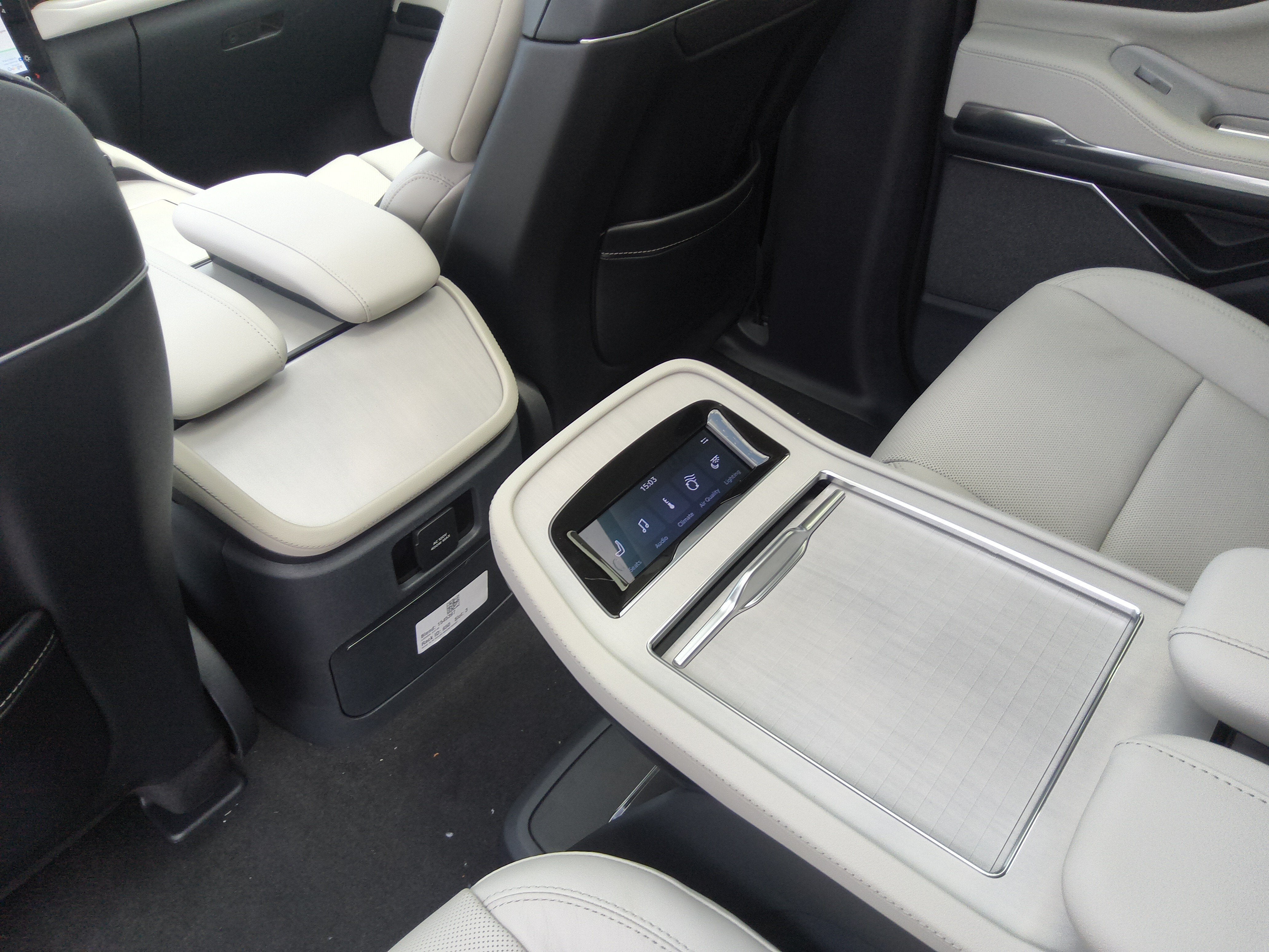 2026 Lincoln Navigator L