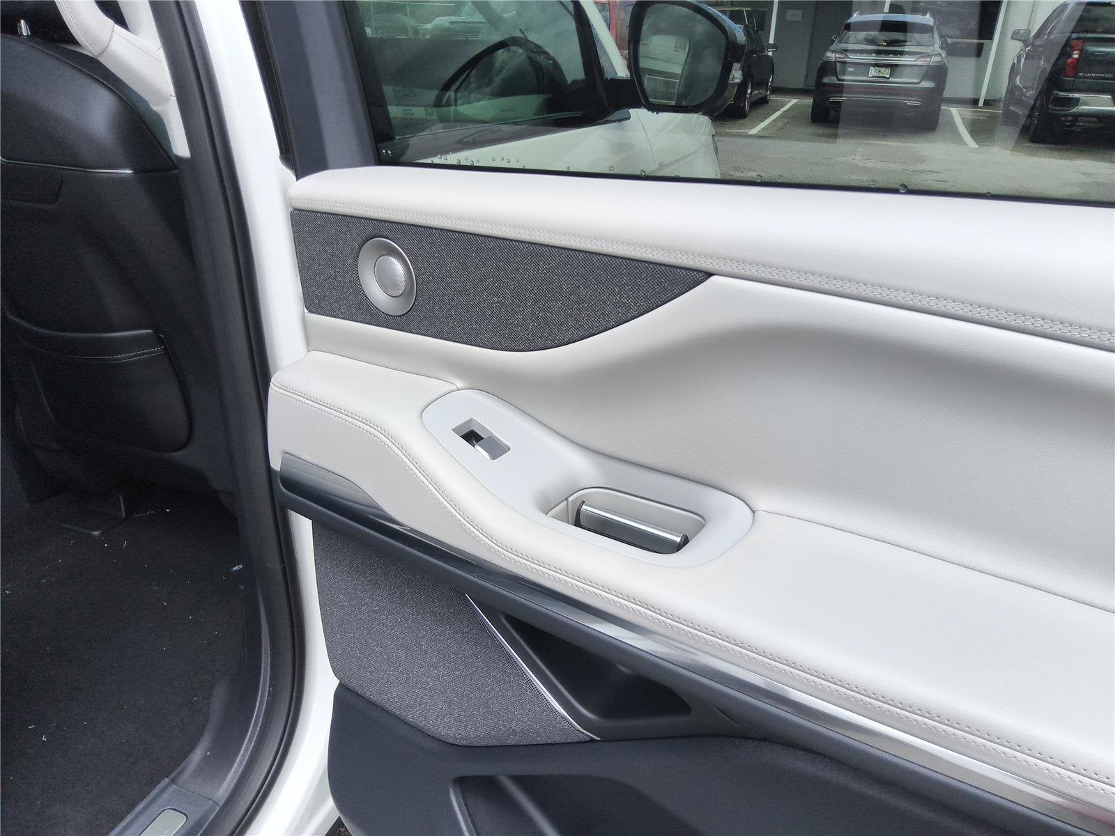 2026 Lincoln Navigator L