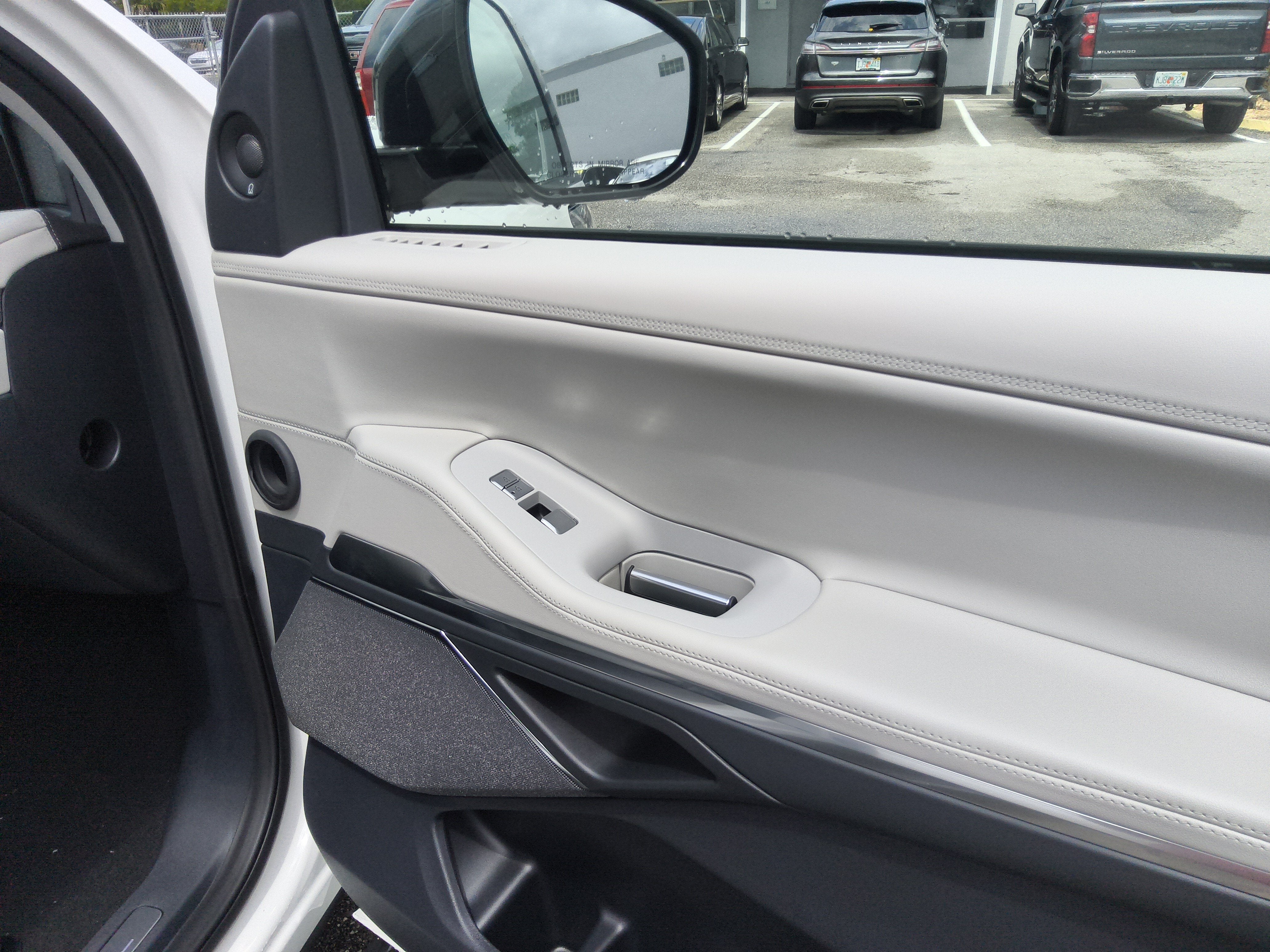 2026 Lincoln Navigator L