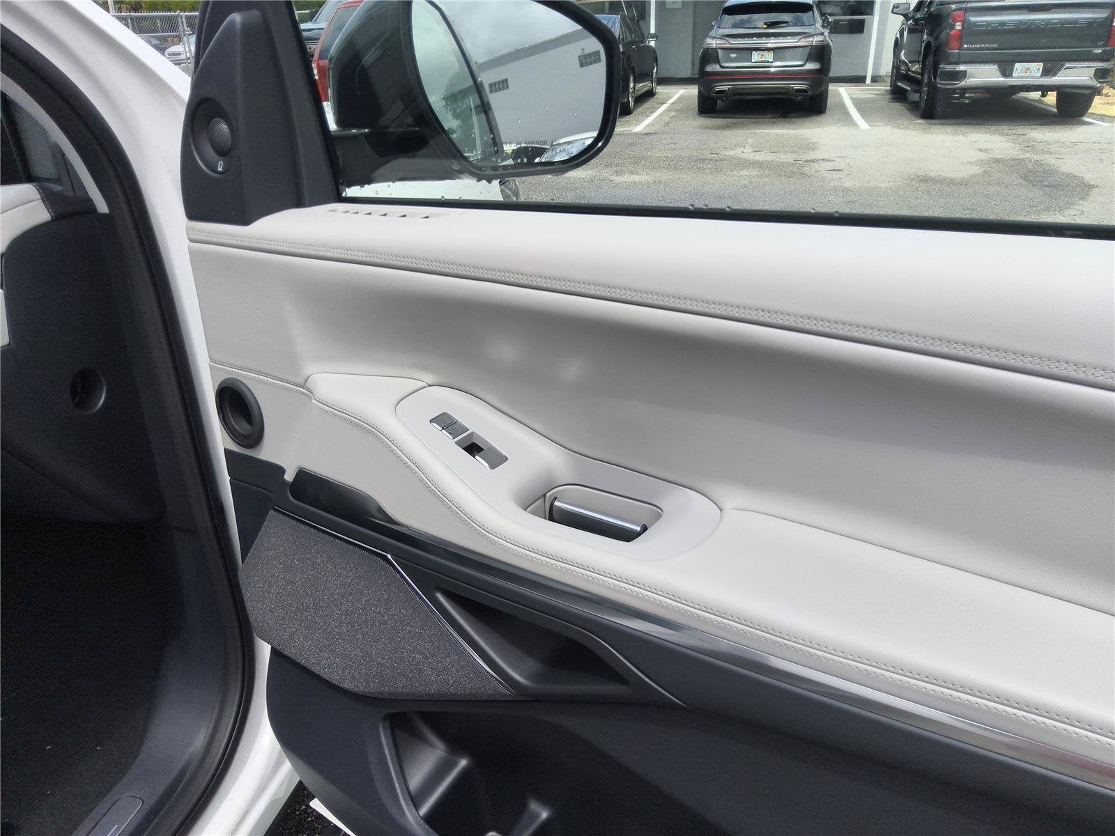 2026 Lincoln Navigator L
