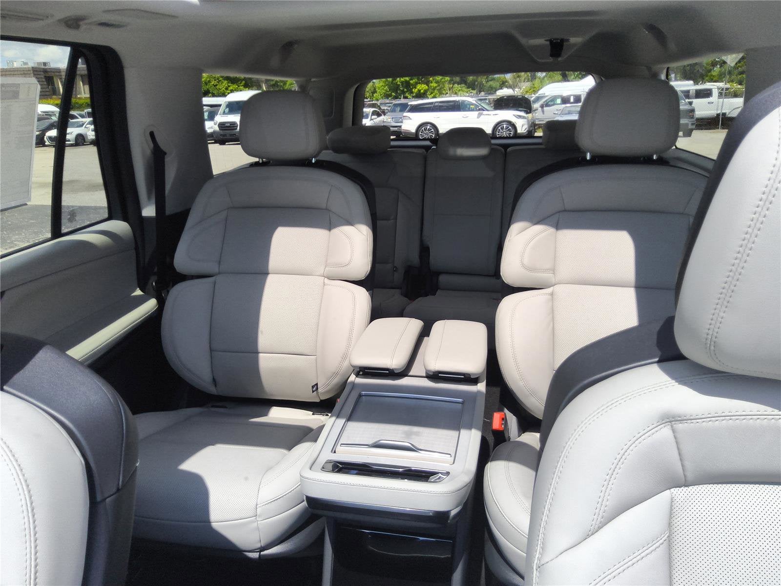 2026 Lincoln Navigator L