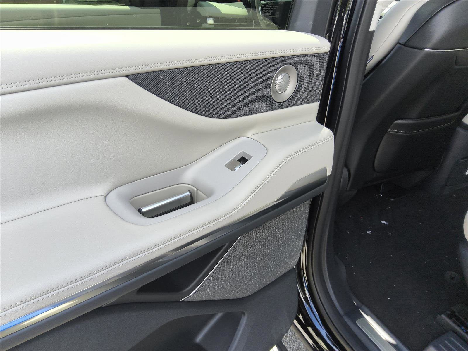 2026 Lincoln Navigator L