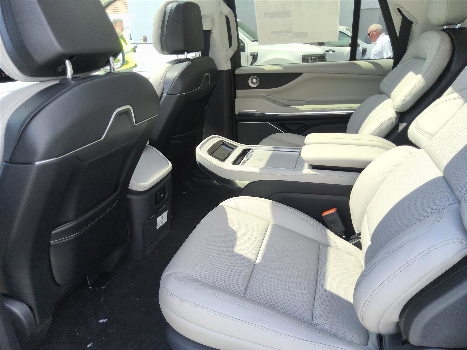 2026 Lincoln Navigator L