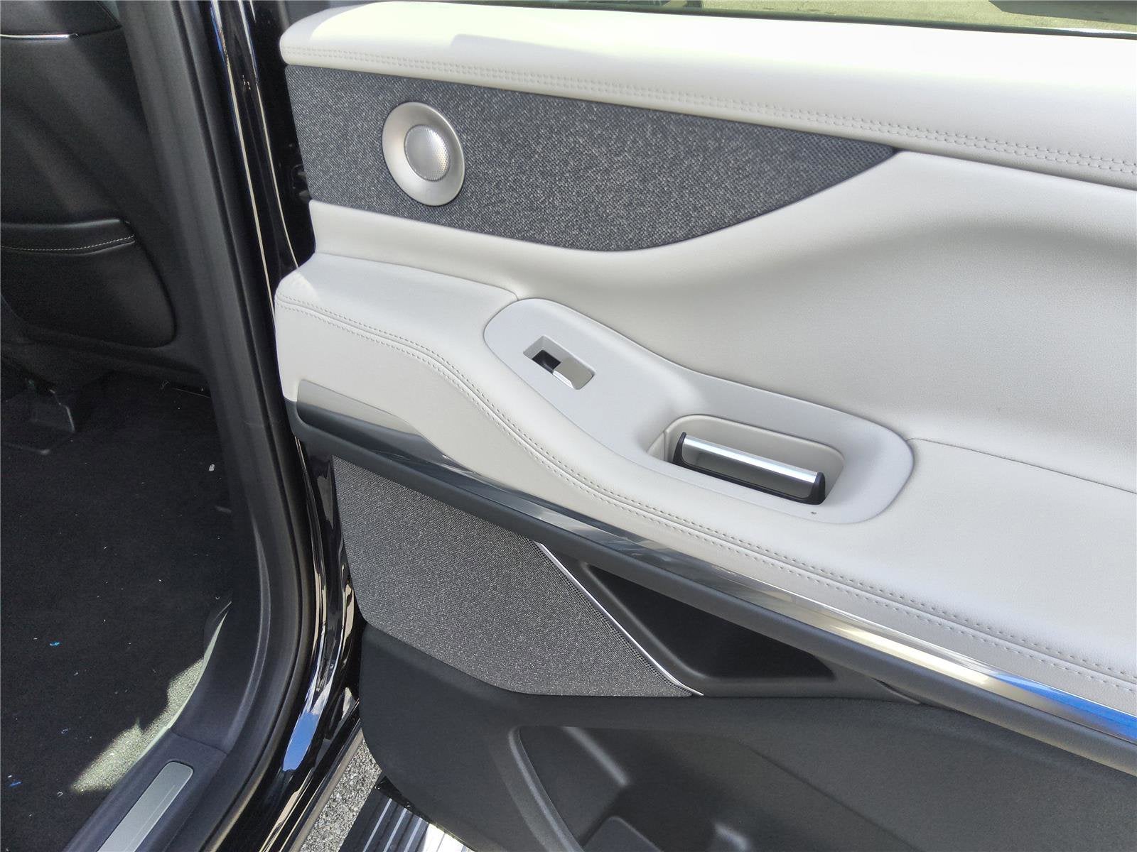 2026 Lincoln Navigator L