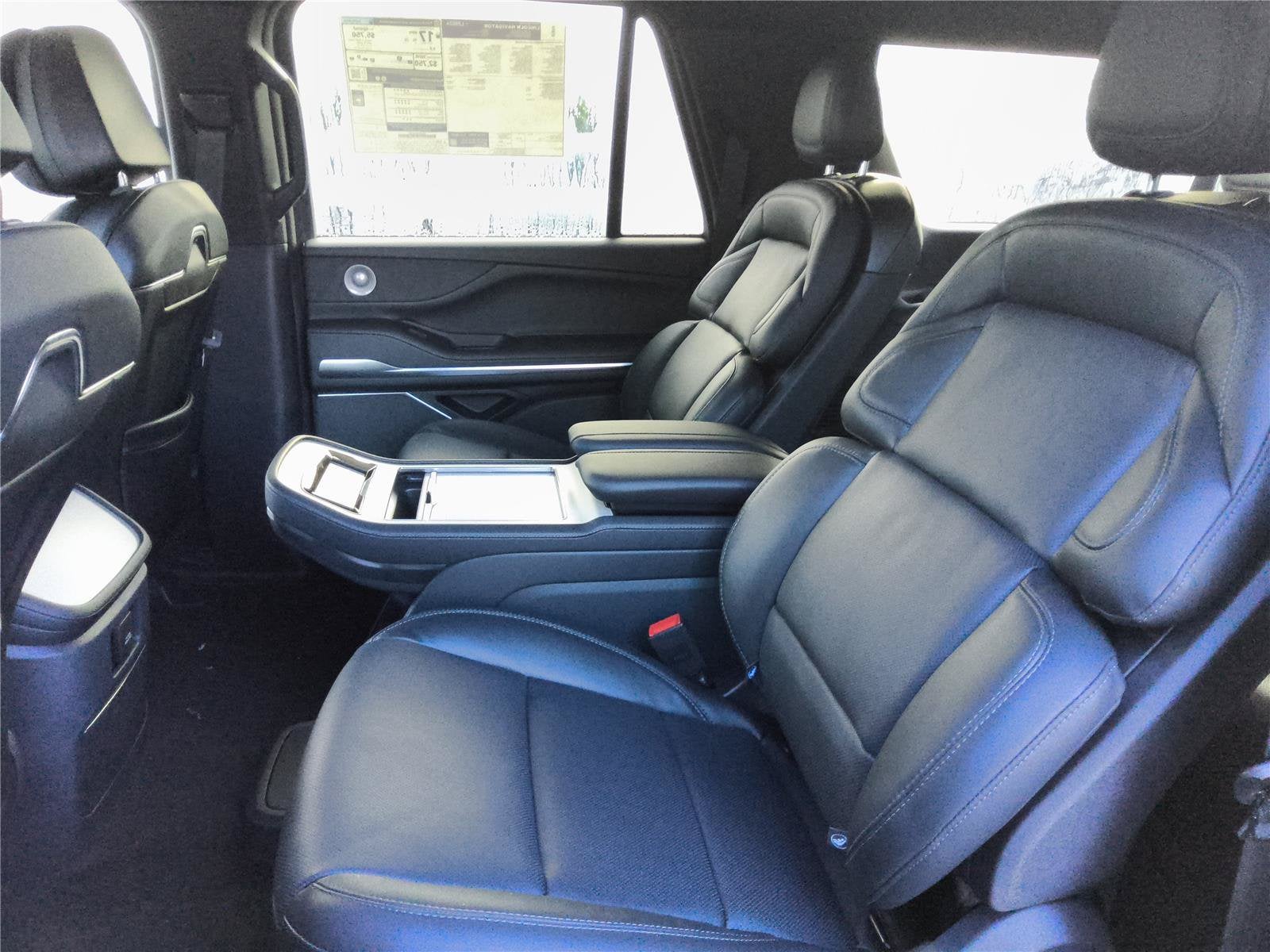 2027 Lincoln Navigator L