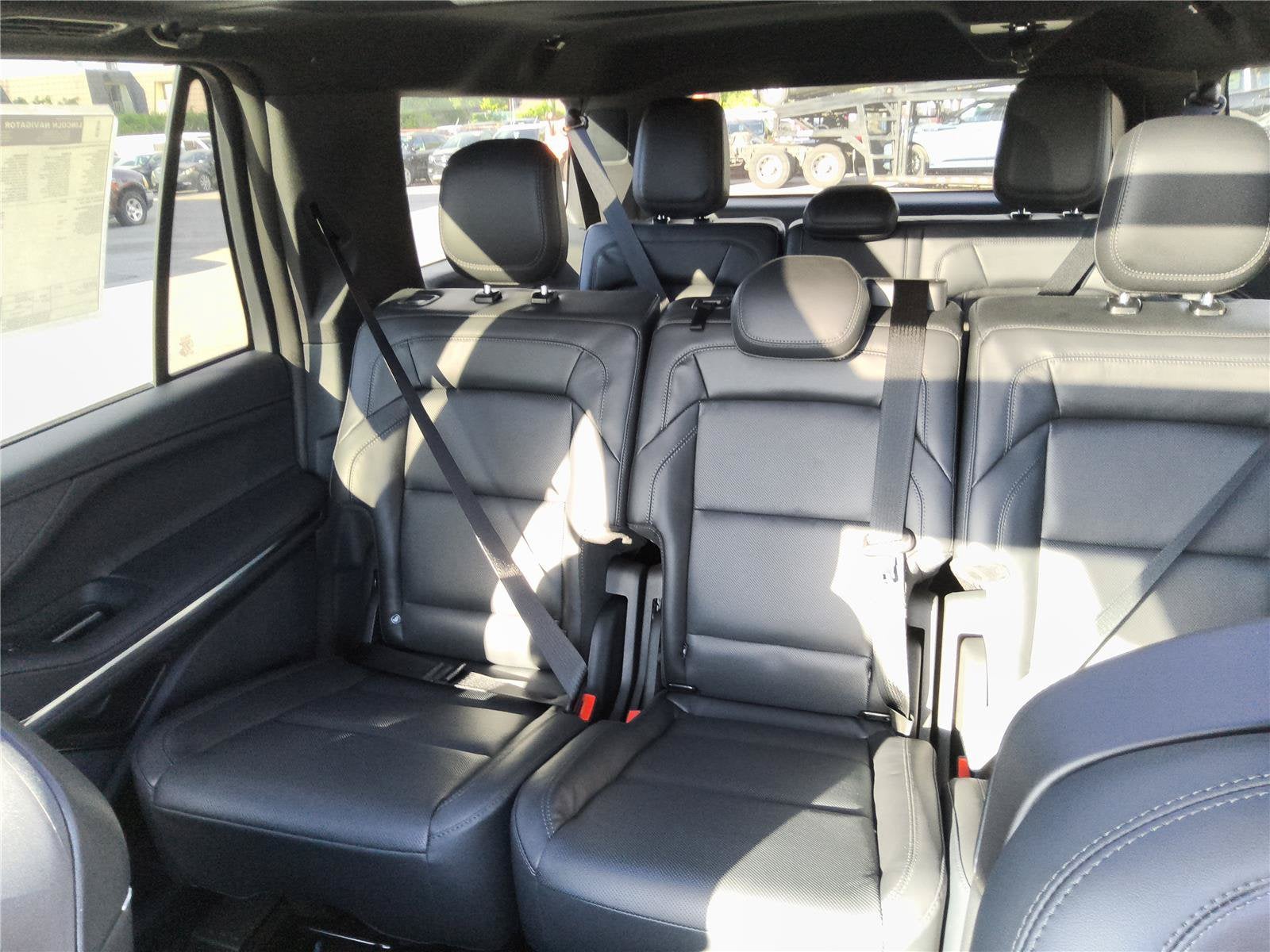 2027 Lincoln Navigator L