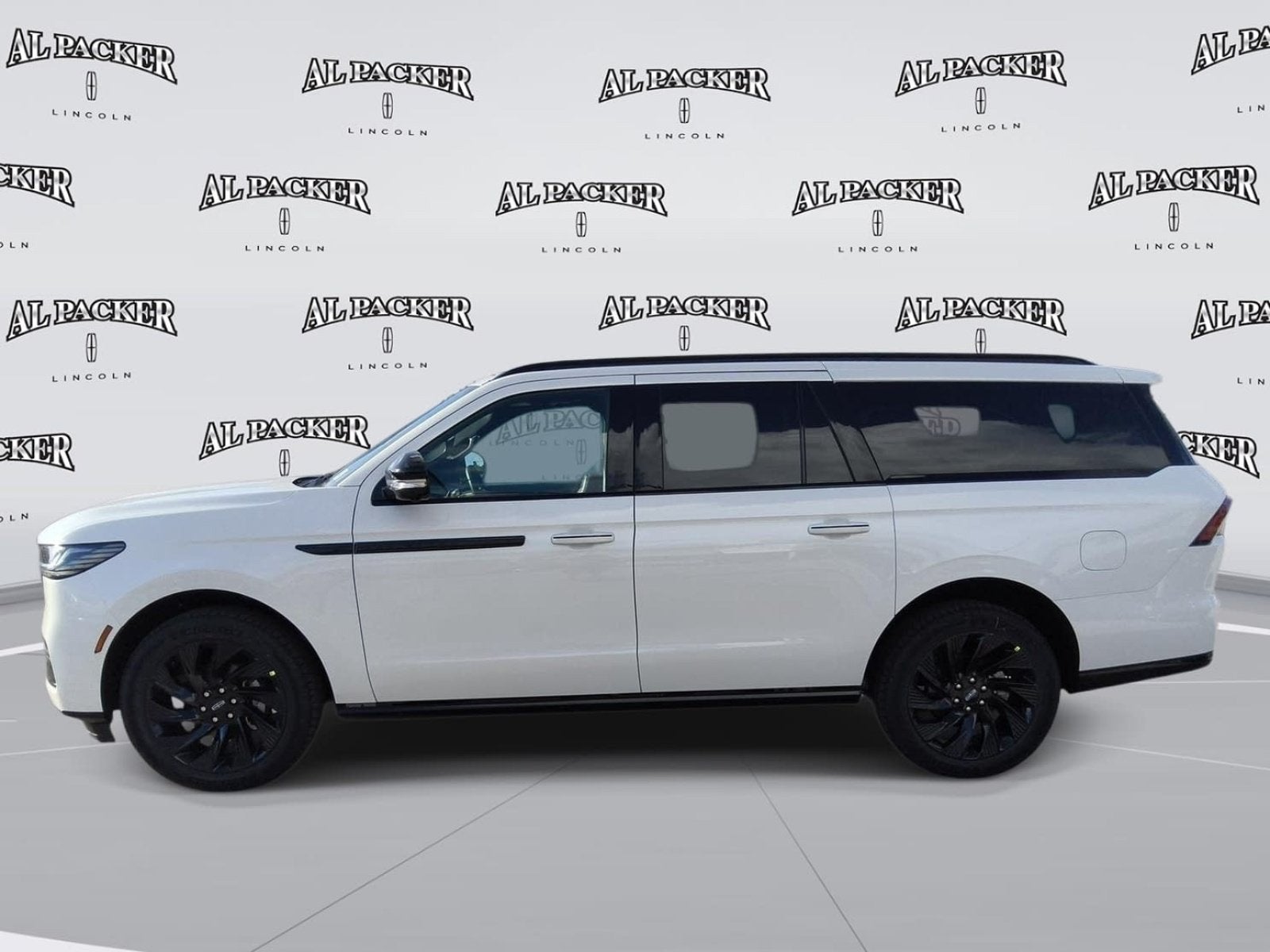 2027 Lincoln Navigator L