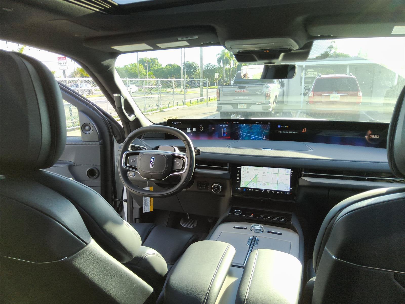 2027 Lincoln Navigator L