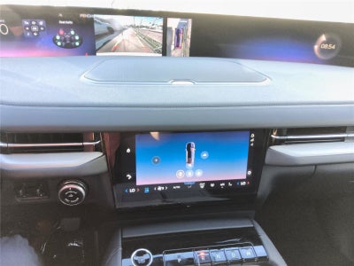 2027 Lincoln Navigator L