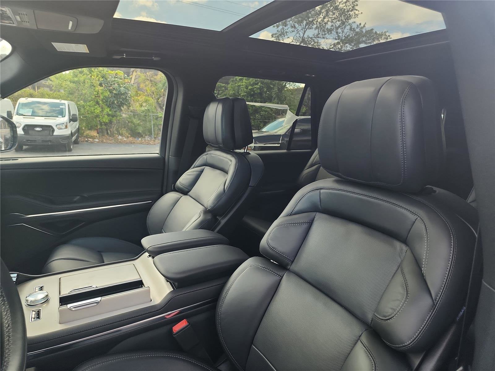 2026 Lincoln Navigator L