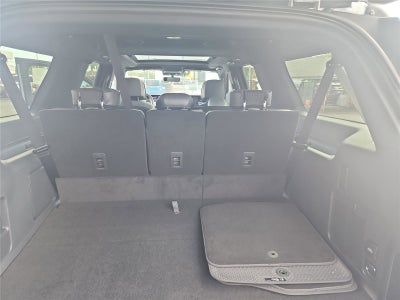 2026 Lincoln Navigator L