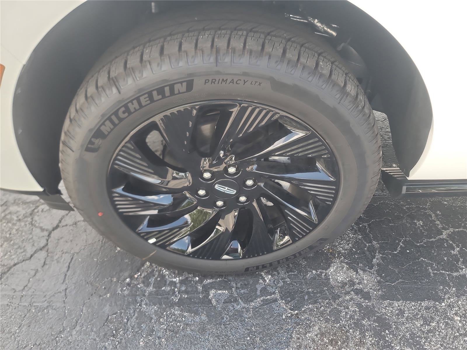 2026 Lincoln Navigator L