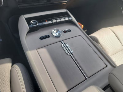 2026 Lincoln Navigator L