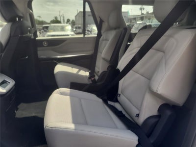 2026 Lincoln Navigator L
