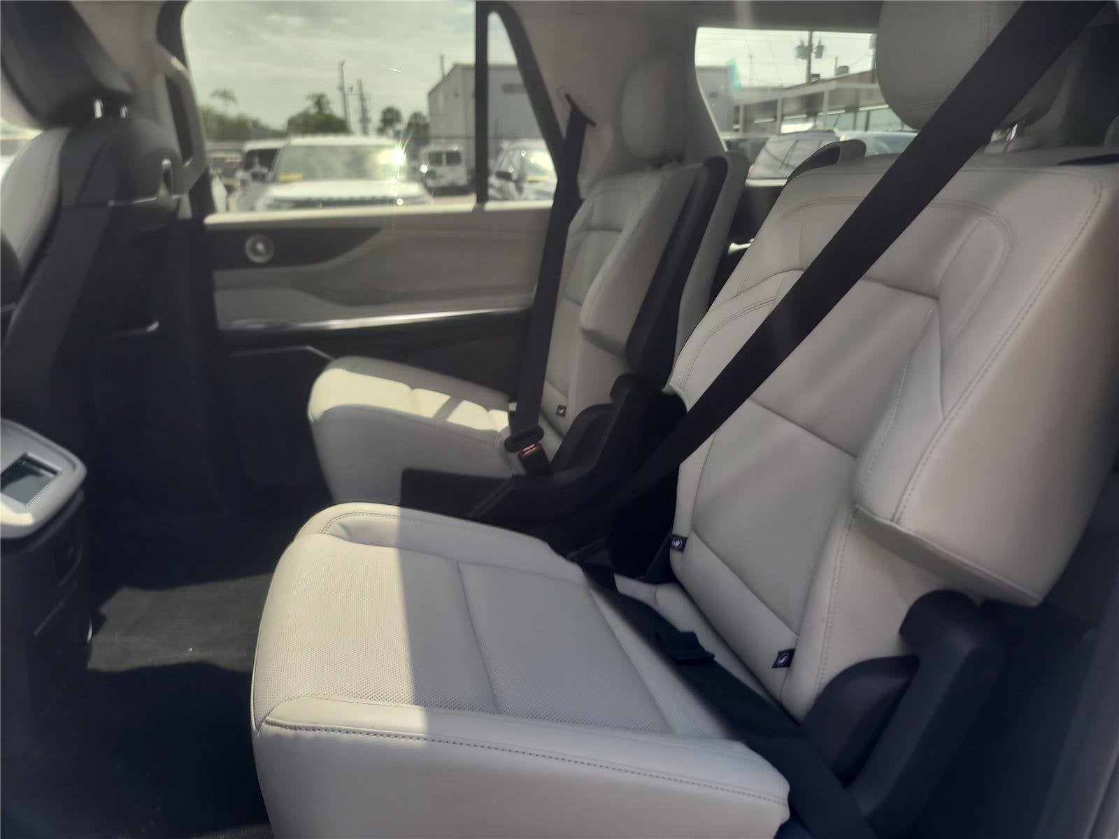 2026 Lincoln Navigator L