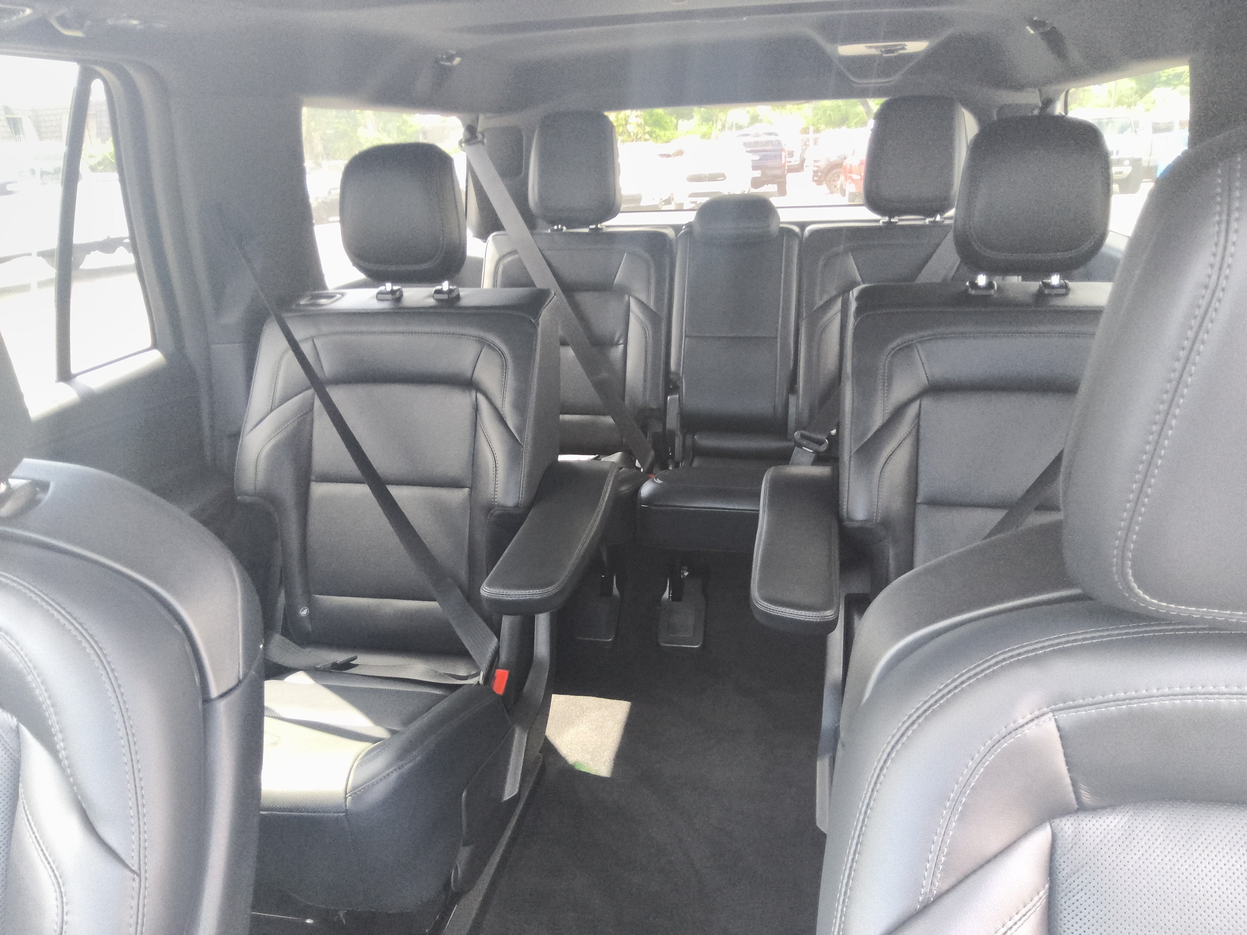 2027 Lincoln Navigator L