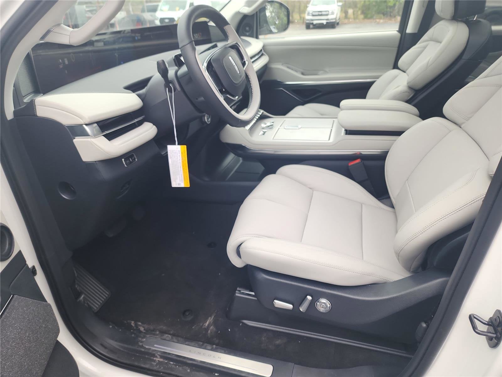 2026 Lincoln Navigator L