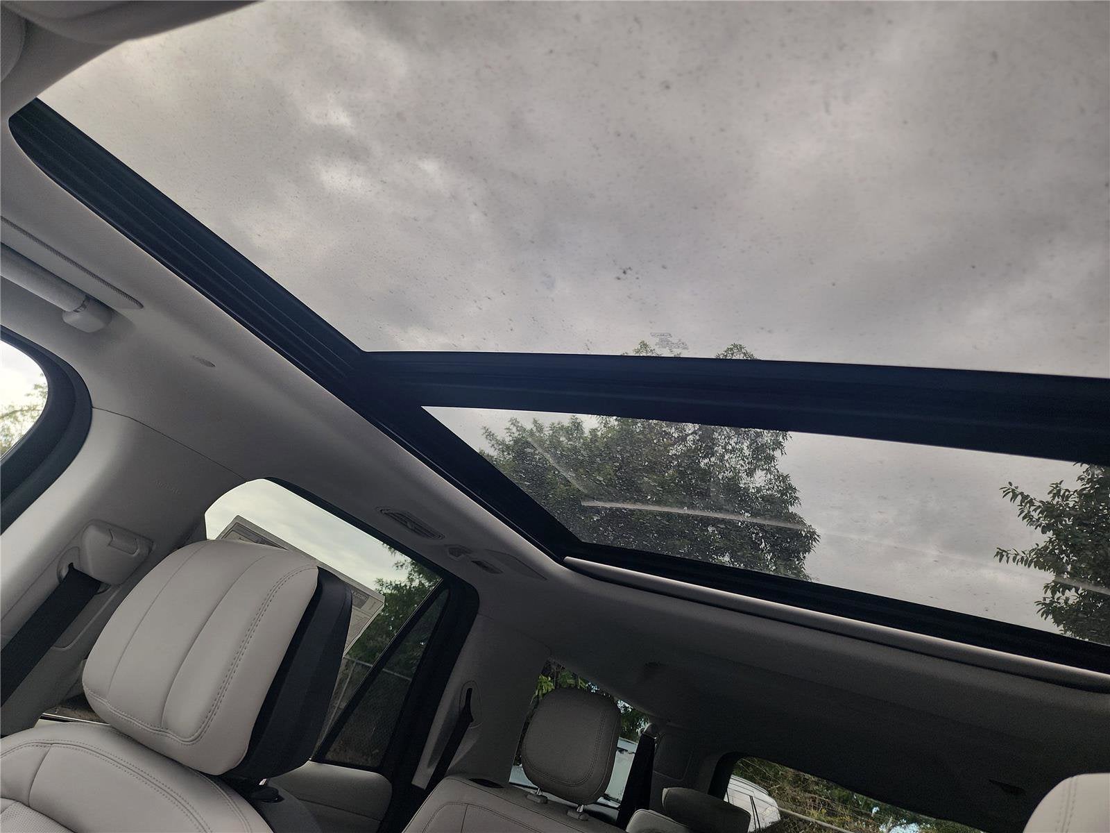 2026 Lincoln Navigator L