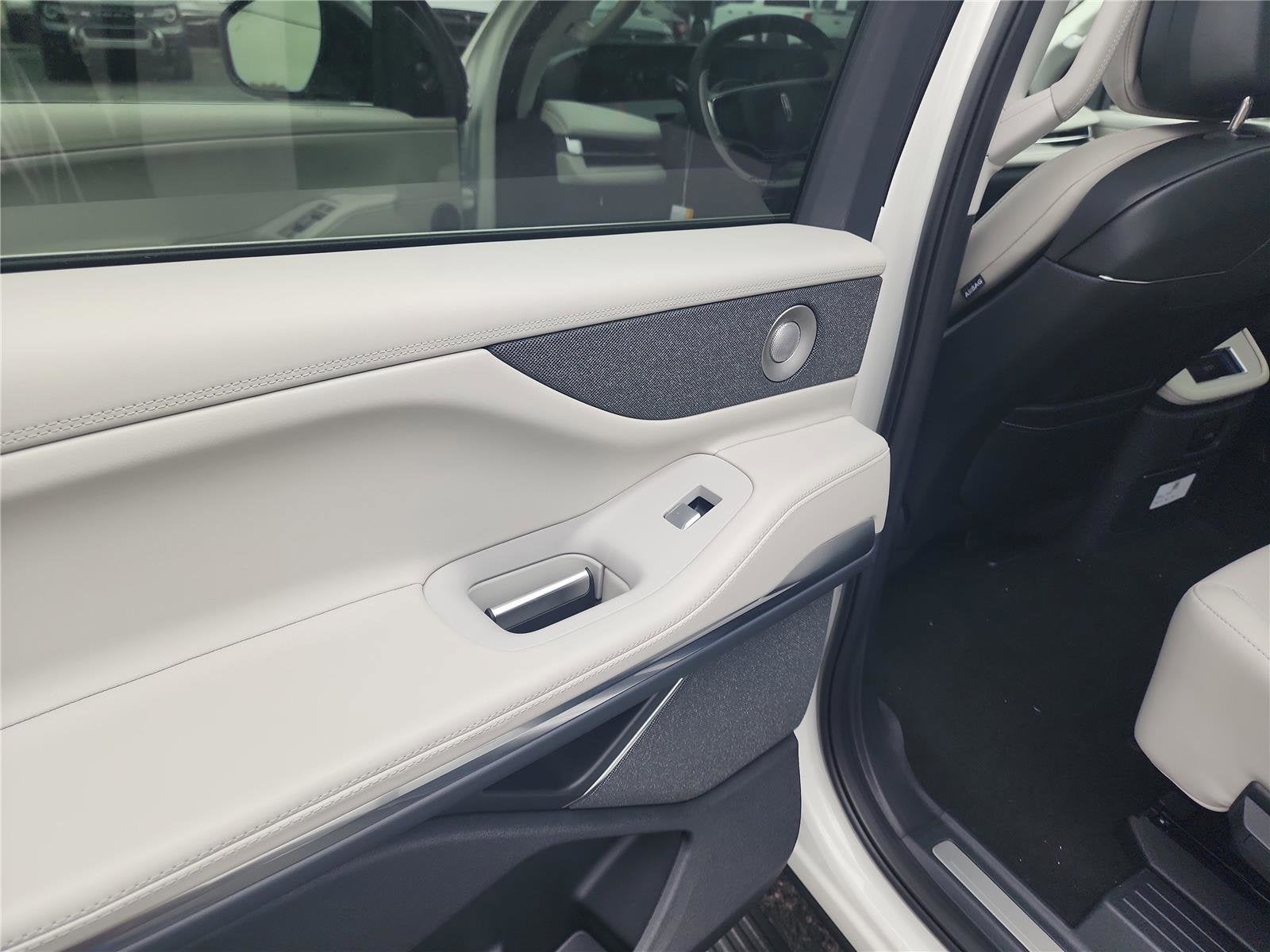 2026 Lincoln Navigator L