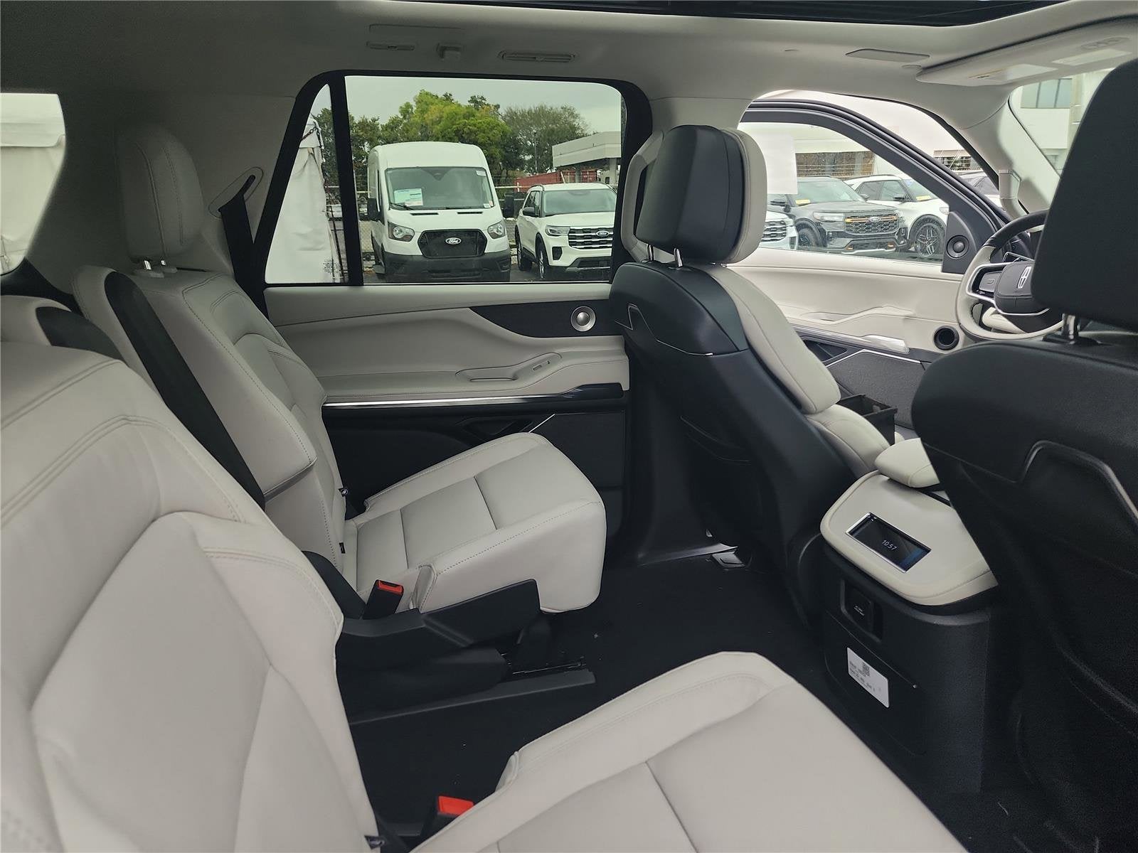 2026 Lincoln Navigator L