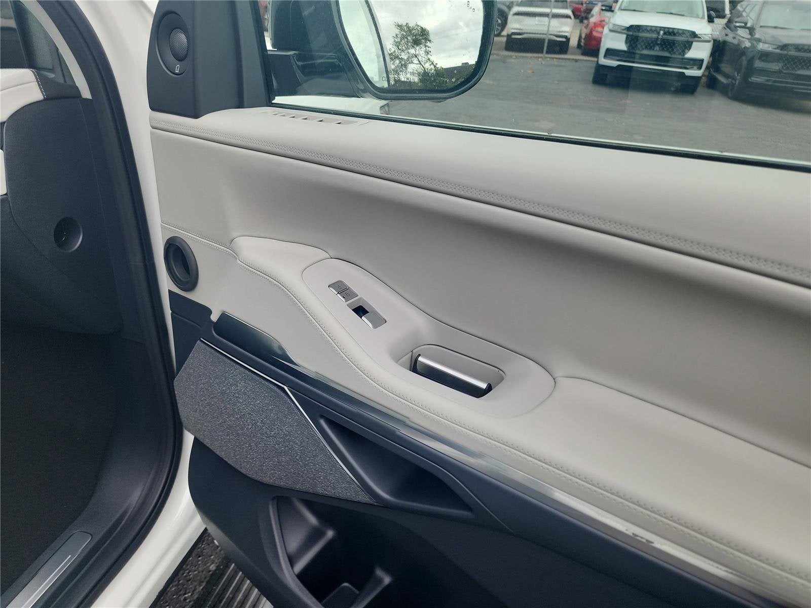 2026 Lincoln Navigator L