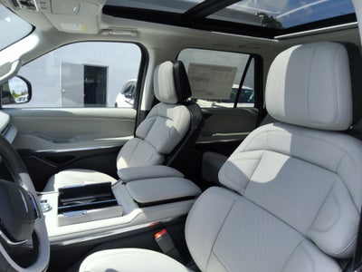2026 Lincoln Navigator L