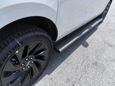 2026 Lincoln Navigator L