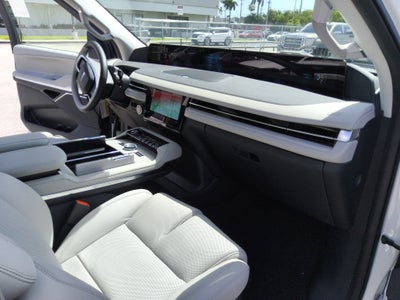 2026 Lincoln Navigator L