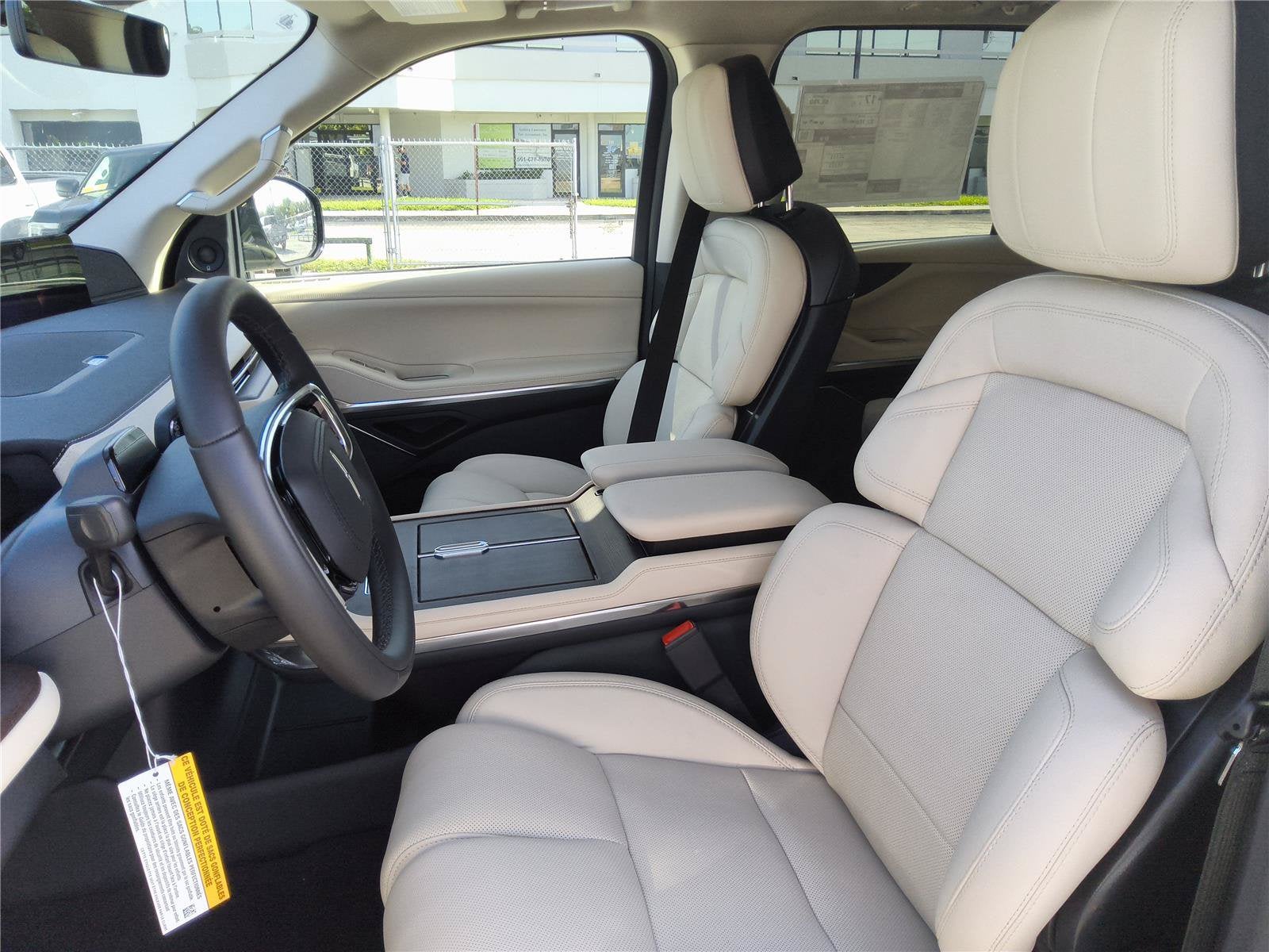 2027 Lincoln Navigator L