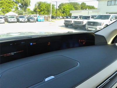 2027 Lincoln Navigator L