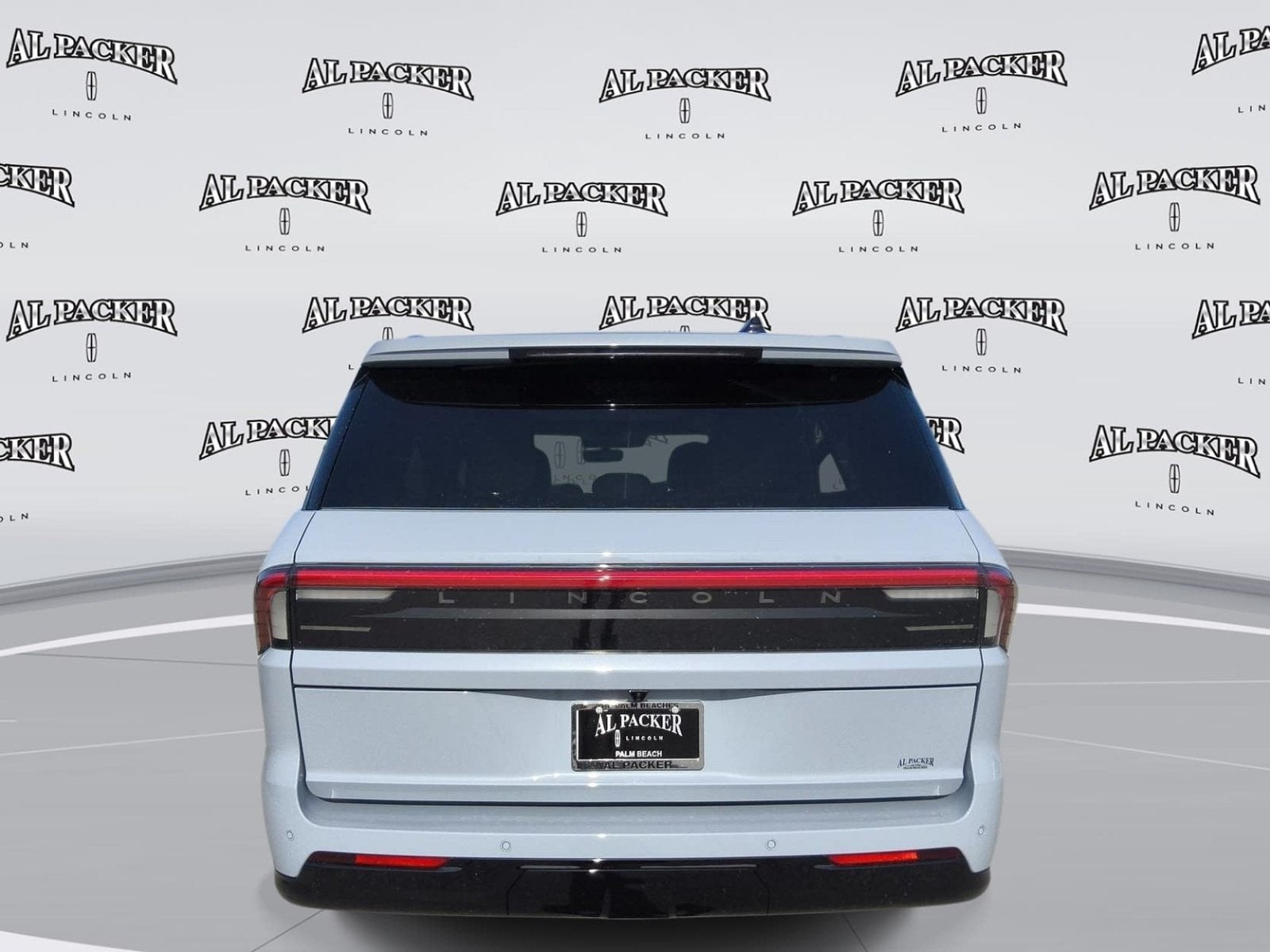 2027 Lincoln Navigator L
