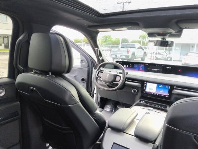2027 Lincoln Navigator L