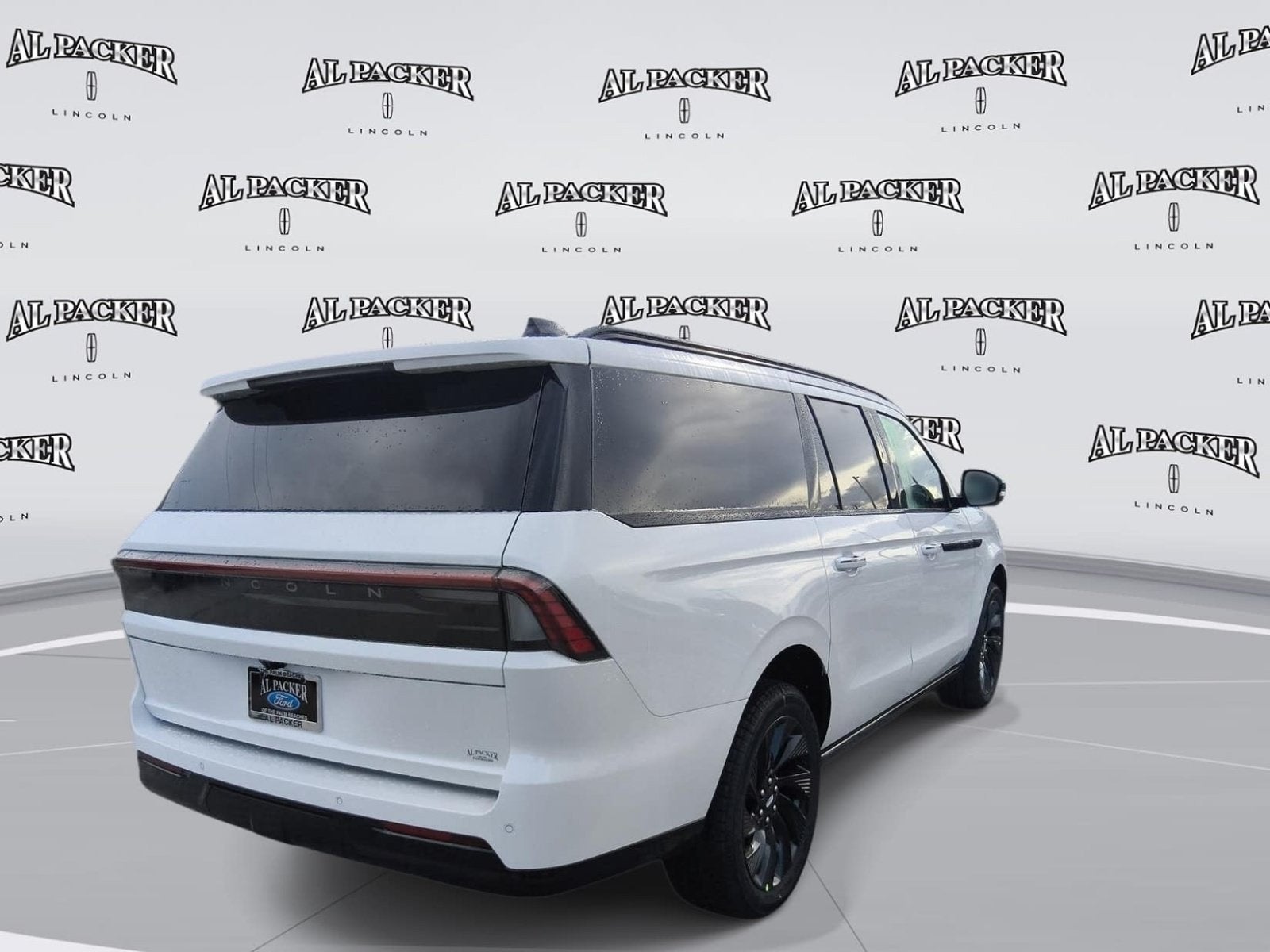 2027 Lincoln Navigator L