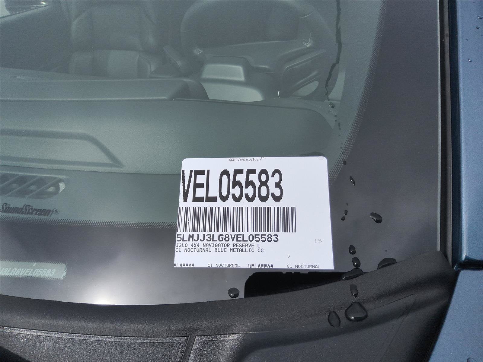 2027 Lincoln Navigator L