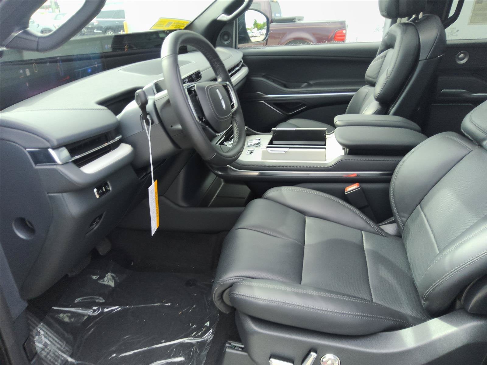 2027 Lincoln Navigator L