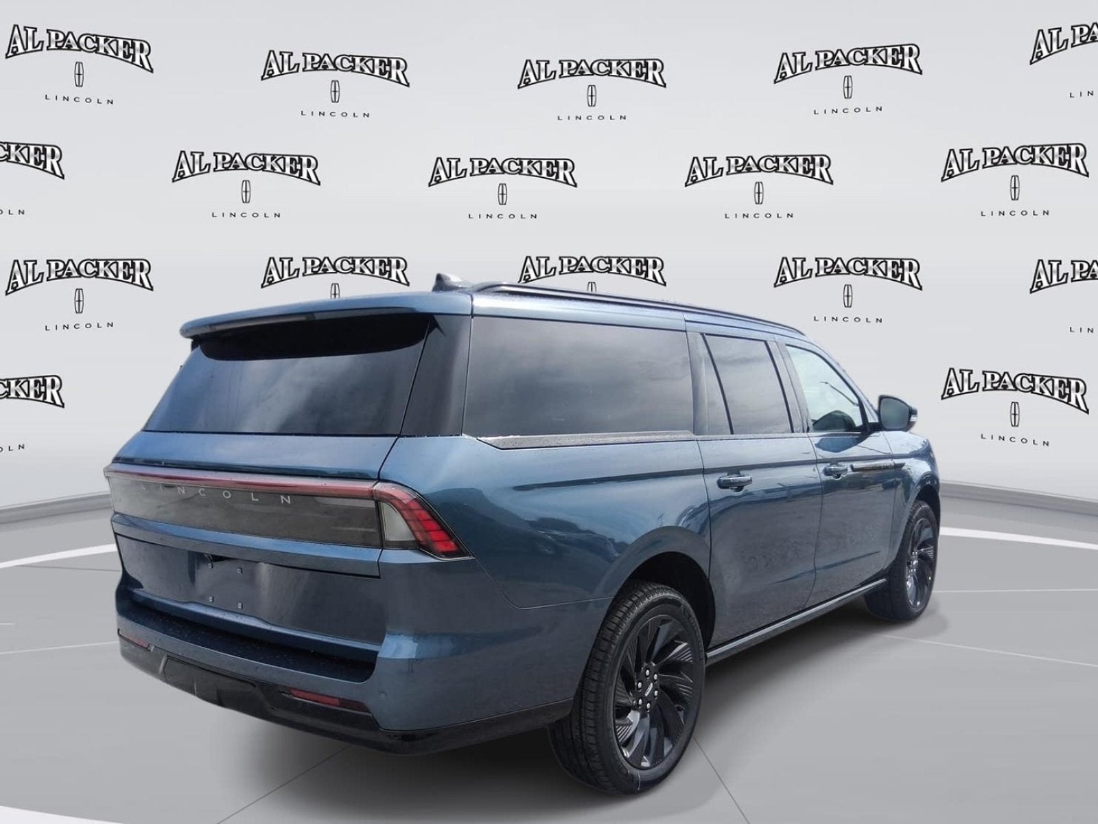 2027 Lincoln Navigator L