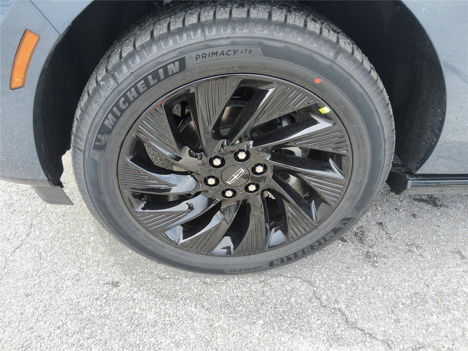 2027 Lincoln Navigator L