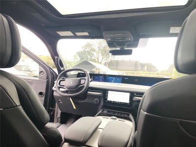 2026 Lincoln Navigator L