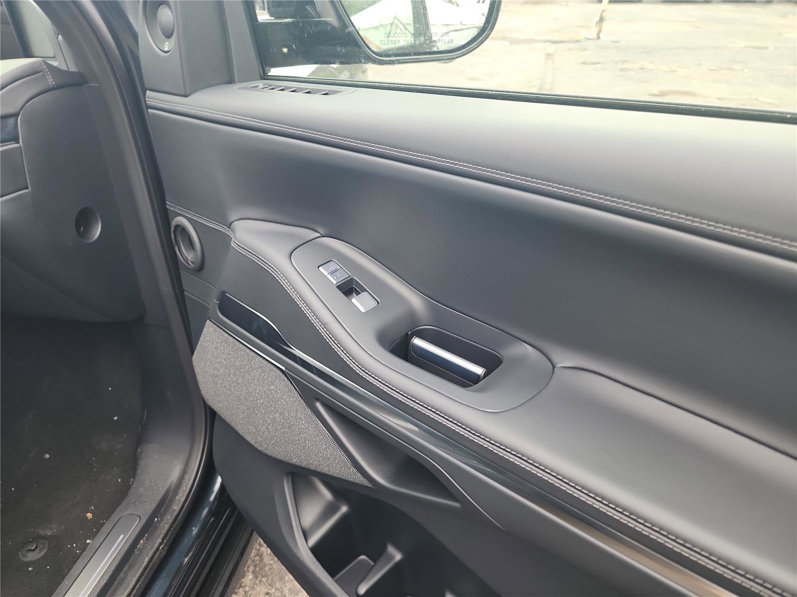 2026 Lincoln Navigator L