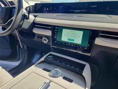 2026 Lincoln Navigator L